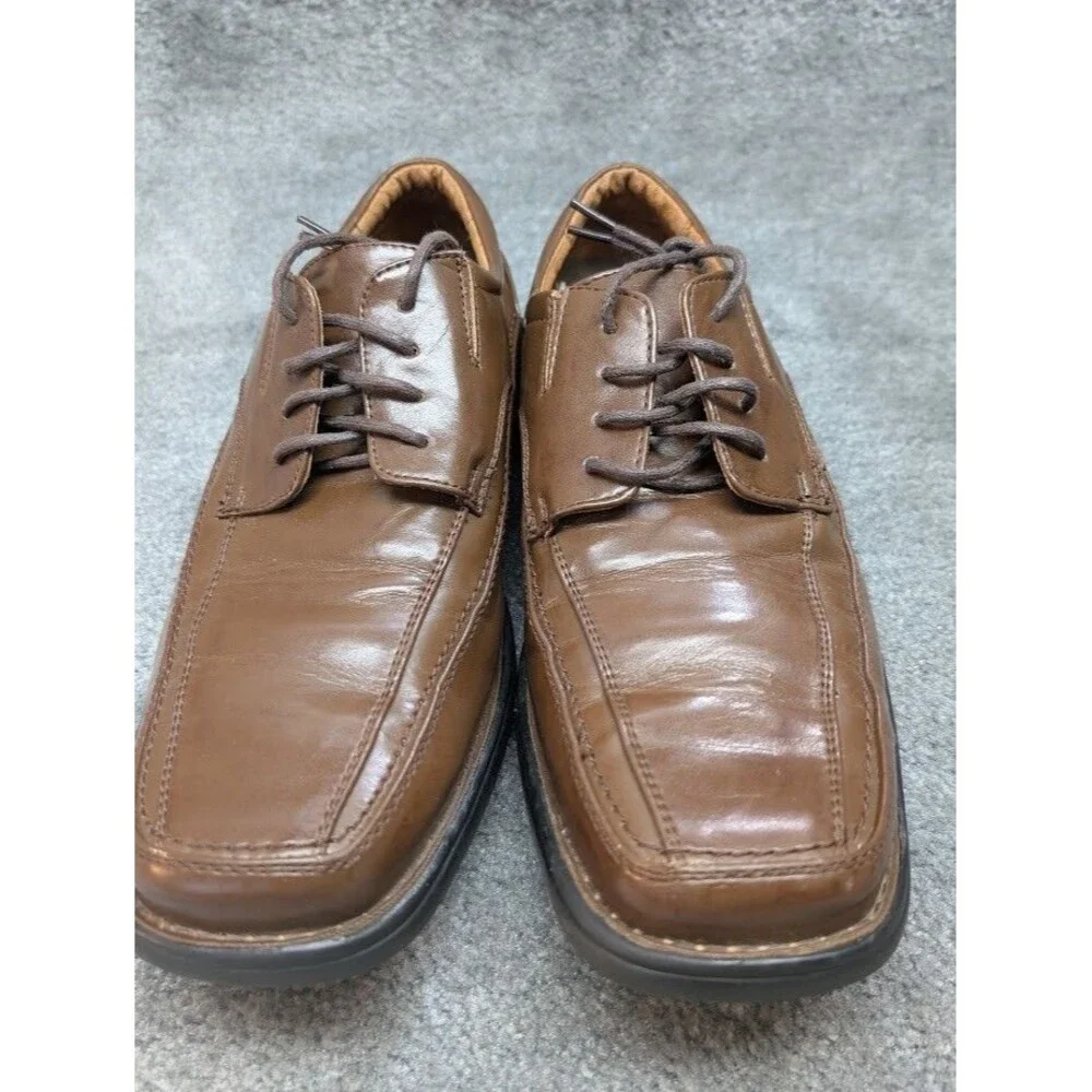 Thom McAn Men’s Dress Shoes Size 8 Brown Oxford Man Made Upper Leather Lining